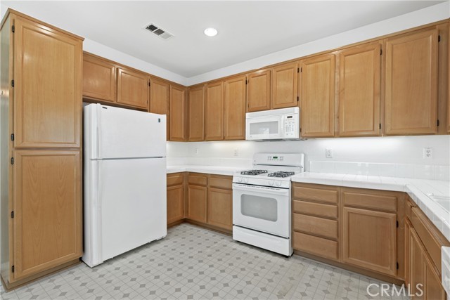 Detail Gallery Image 13 of 49 For 27769 Panorama Hills Dr, Menifee,  CA 92584 - 2 Beds | 2 Baths
