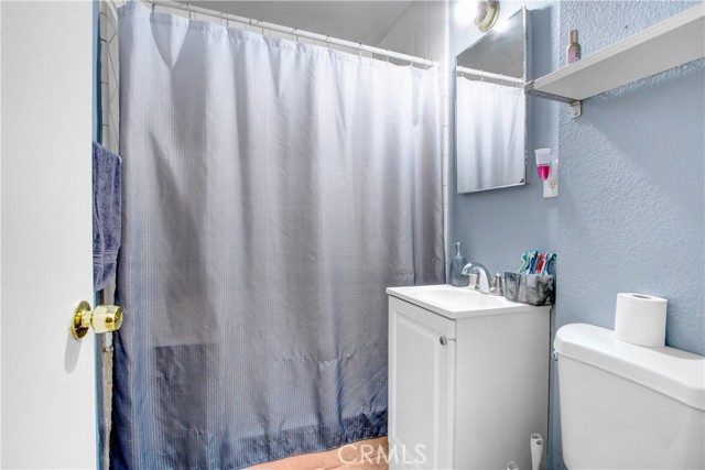 Detail Gallery Image 12 of 25 For 1762 Mallory St, San Bernardino,  CA 92407 - 4 Beds | 1/1 Baths