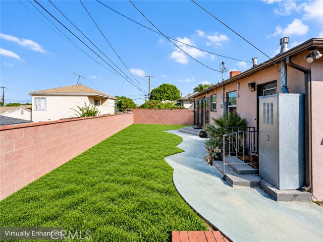 11619 Tarron Avenue photo 25