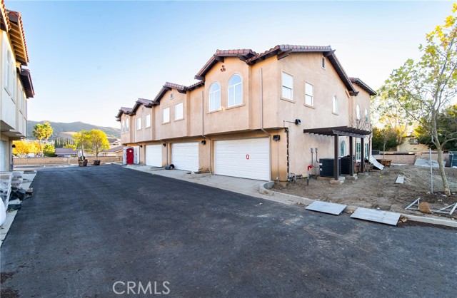 5502 Los Angeles Avenue, Simi Valley, California 93063, 3 Bedrooms Bedrooms, ,2 BathroomsBathrooms,Townhouse,For Sale,Los Angeles,MB25150074