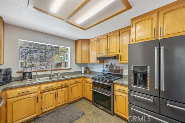 Detail Gallery Image 15 of 59 For 11551 Lonesome Valley, Leona Valley,  CA 93551 - 3 Beds | 2 Baths