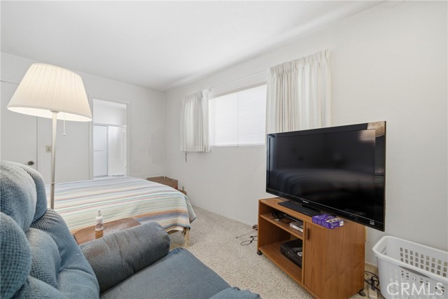 Detail Gallery Image 17 of 40 For 429 Carnation Ave, Corona Del Mar,  CA 92625 - – Beds | – Baths