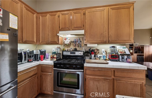 Detail Gallery Image 7 of 17 For 31611 Saddle Ridge, Lake Elsinore,  CA 92532 - 3 Beds | 2 Baths