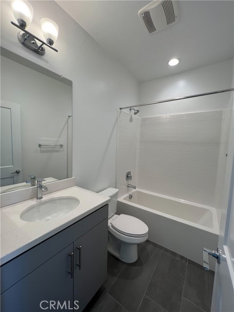 Detail Gallery Image 19 of 23 For 2089 Caleigh Ln, Costa Mesa,  CA 92627 - 3 Beds | 2/1 Baths