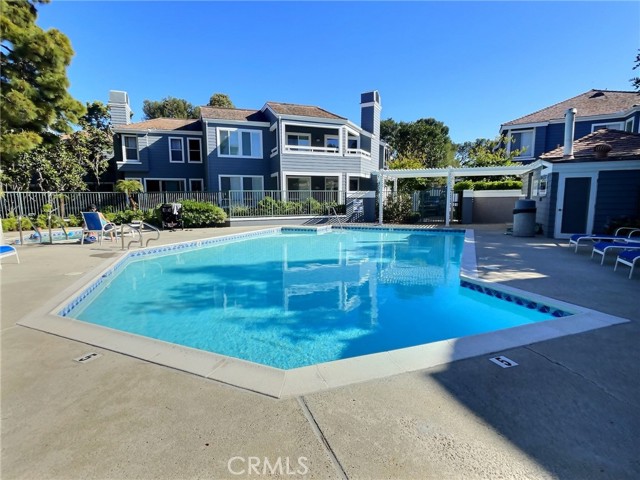 Detail Gallery Image 1 of 35 For 222 Hartford Dr #130,  Newport Beach,  CA 92660 - 3 Beds | 3 Baths