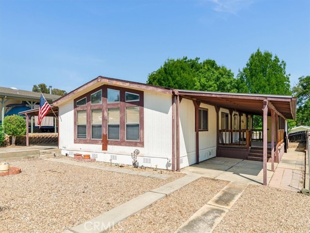 4556 Windward, Paso Robles CA: https://media.crmls.org/medias/44237725-f146-4da8-b316-89aeee0e917d.jpg