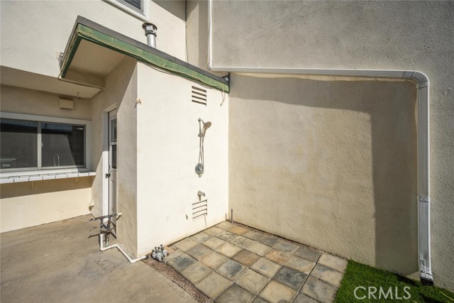 Detail Gallery Image 28 of 37 For 20326 Gardenia Dr, Huntington Beach,  CA 92646 - 3 Beds | 2/1 Baths