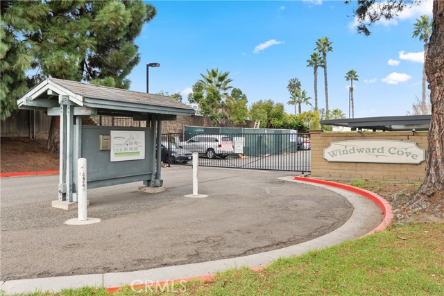 Detail Gallery Image 27 of 29 For 18312 Parkview Lane #202,  Huntington Beach,  CA 92648 - 2 Beds | 1 Baths