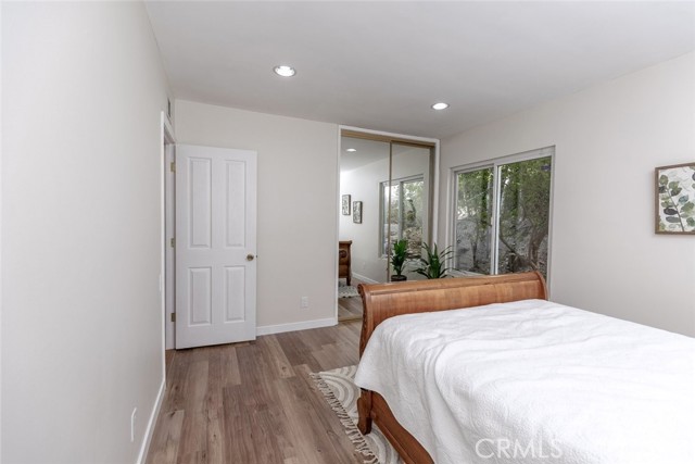 3033 Hopeton Road, La Crescenta CA: https://media.crmls.org/medias/4424b8bb-fc70-4d48-b5bf-b679e9b304bb.jpg