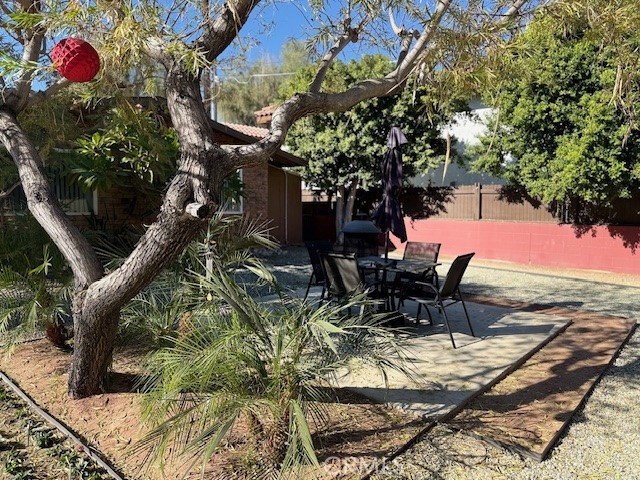 74402 Abronia, Palm Desert CA: https://media.crmls.org/medias/4424e943-30cb-40c8-b79c-f3f9f4f8ca25.jpg