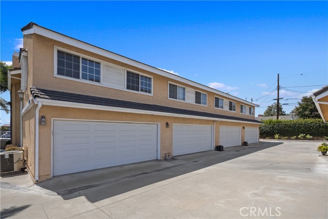 Detail Gallery Image 6 of 6 For 10418 Bogardus, Whittier,  CA 90603 - 3 Beds | 3 Baths