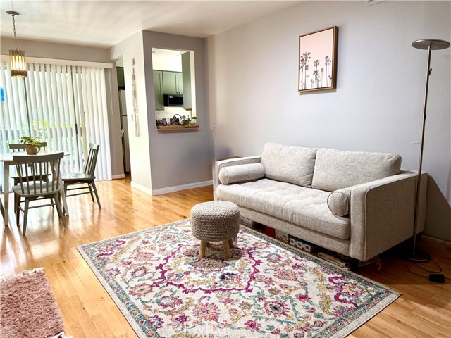 Detail Gallery Image 3 of 22 For 4107 Summertime Ln, Culver City,  CA 90230 - 1 Beds | 1 Baths