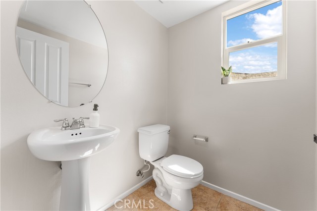 Detail Gallery Image 17 of 43 For 42570 72nd St, Lancaster,  CA 93536 - 4 Beds | 2/1 Baths