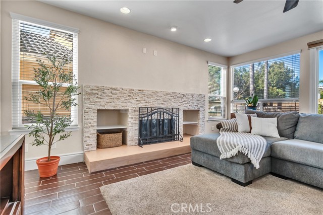 Image 15 of 58 For 1484 Rancho Hills Drive