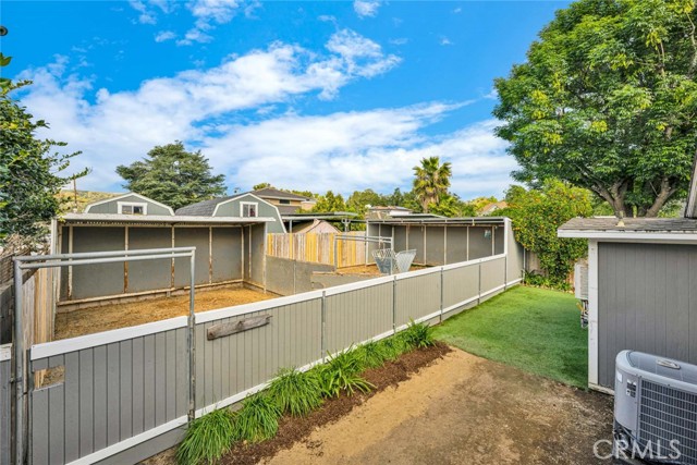 Detail Gallery Image 17 of 21 For 20101 E Clark Ave, Orange,  CA 92869 - 2 Beds | 1/1 Baths