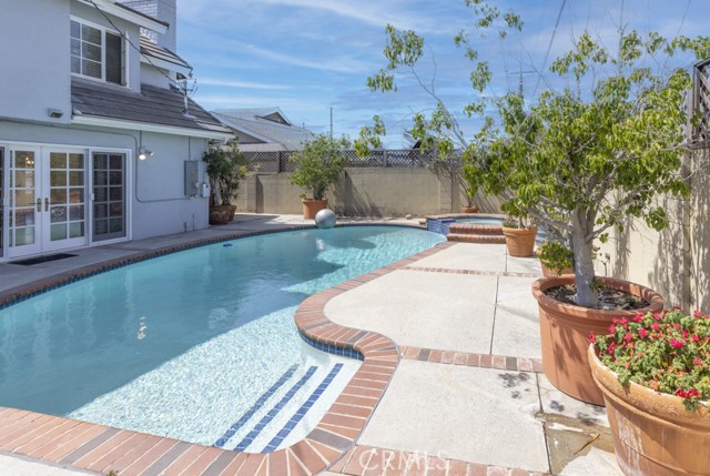 12792 Longden Street, Garden Grove CA: https://media.crmls.org/medias/442a23c9-8706-4bee-8524-1fb6d70a1139.jpg