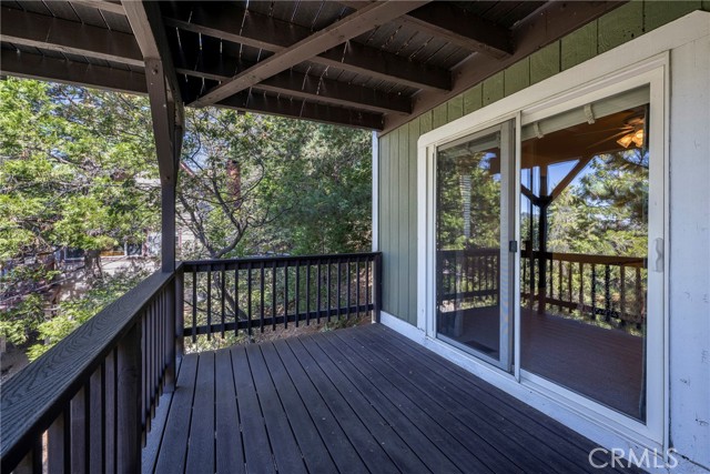 Detail Gallery Image 17 of 44 For 305 Summit Rd, Lake Arrowhead,  CA 92352 - 3 Beds | 2 Baths