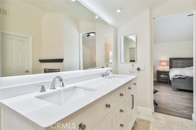 Detail Gallery Image 22 of 46 For 5028 Benedict Ct, Oak Park,  CA 91377 - 3 Beds | 2/1 Baths