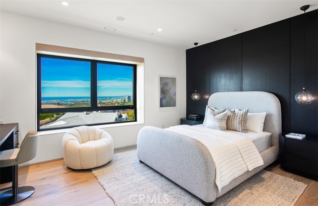 53 Montecito, Corona del Mar CA: https://media.crmls.org/medias/442ae26a-246f-4b4b-878a-3cdcd0f810d0.jpg