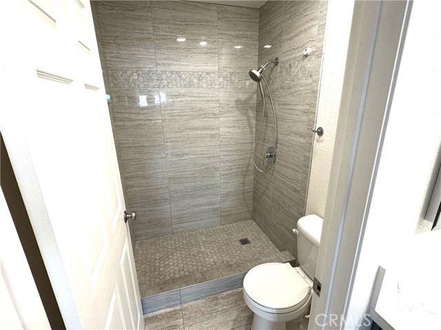 Detail Gallery Image 41 of 53 For 3515 W Stonepine #D,  Anaheim,  CA 92804 - 1 Beds | 1 Baths