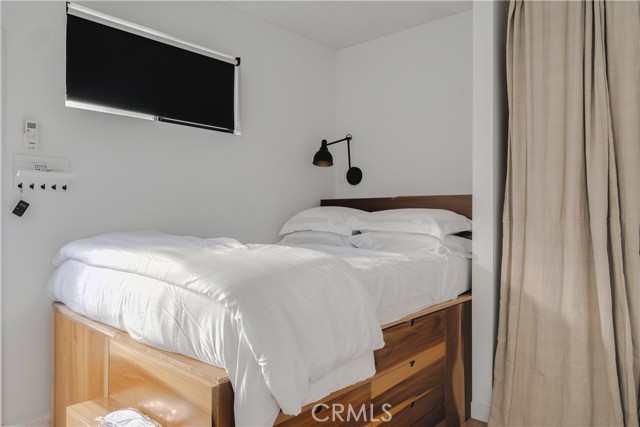 Detail Gallery Image 39 of 45 For 654 S Soto St, Los Angeles,  CA 90023 - 4 Beds | 4 Baths