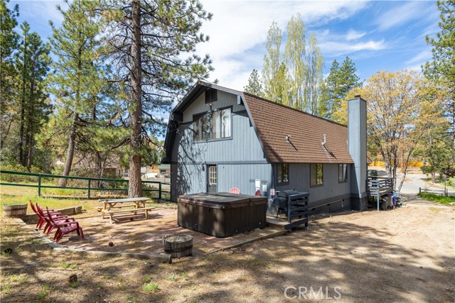 Detail Gallery Image 30 of 39 For 725 Temple Ln, Big Bear Lake,  CA 92315 - 3 Beds | 2/1 Baths