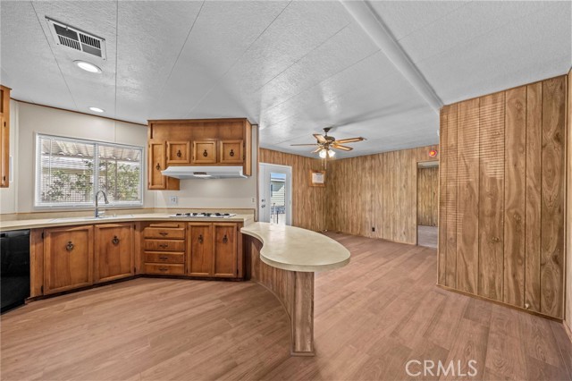 Detail Gallery Image 14 of 31 For 44551 Stewart, Hemet,  CA 92544 - 3 Beds | 2 Baths