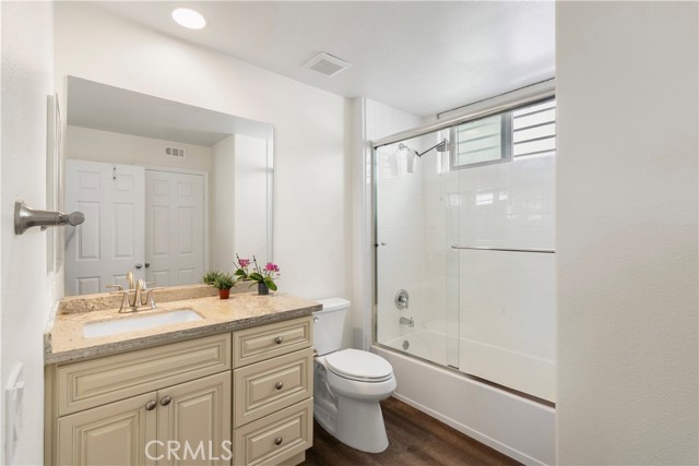 307 34th Street, Newport Beach CA: https://media.crmls.org/medias/442bbc62-e123-4188-99db-c35b6dfb5cc4.jpg