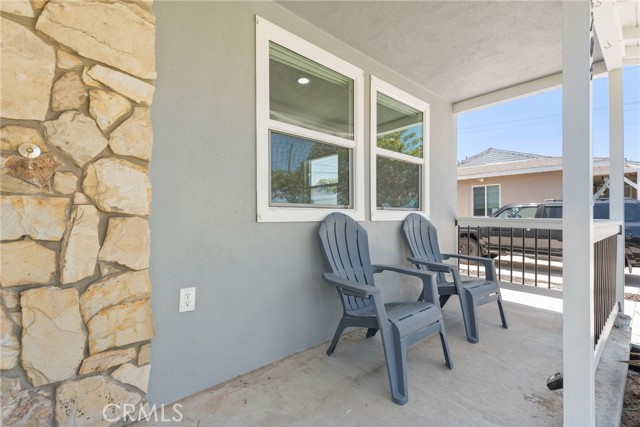 2704 184th Street, Redondo Beach CA: https://media.crmls.org/medias/442c431d-e778-43bb-96dc-7831ddd637b4.jpg