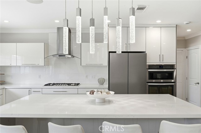 Detail Gallery Image 11 of 50 For 621 Roselli St, Burbank,  CA 91501 - 3 Beds | 3 Baths