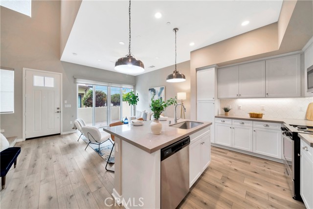 Detail Gallery Image 14 of 34 For 290 Alienta Ln, Rancho Mission Viejo,  CA 92694 - 2 Beds | 2/1 Baths