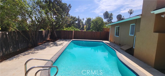 5853 Keokuk Avenue, Woodland Hills CA: https://media.crmls.org/medias/442c888a-54ce-4b90-b2e8-9386714673ea.jpg