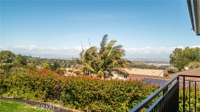27333 Rainbow Ridge Road, Palos Verdes Peninsula, California 90274, 4 Bedrooms Bedrooms, ,3 BathroomsBathrooms,Residential,Sold,Rainbow Ridge,SB22081661