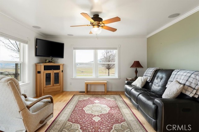 Detail Gallery Image 18 of 46 For 1201 Ball Mountain Little Shasta Rd, Montague,  CA 96064 - 3 Beds | 3/1 Baths