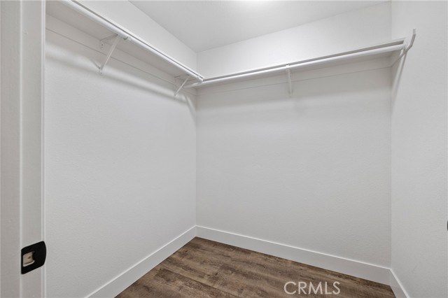 1967 N Ventura Avenue, Farmersville CA: https://media.crmls.org/medias/442f60ad-6e2b-4078-b7ad-0c91c409069f.jpg