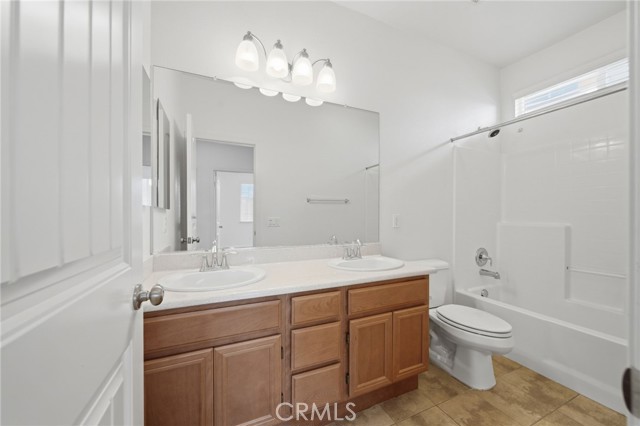 Image 20 of 37 For 32648 Ritter Court