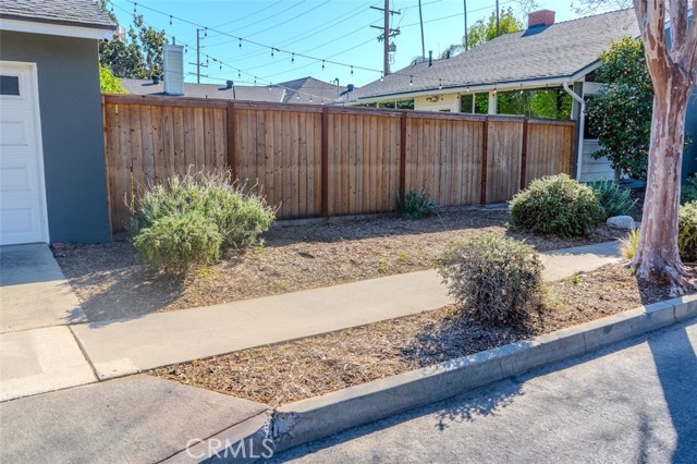 Detail Gallery Image 22 of 44 For 2539 Santiago, Santa Ana,  CA 92706 - 3 Beds | 2 Baths