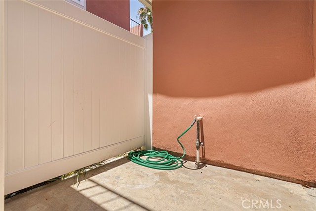 Detail Gallery Image 33 of 35 For 409 Utica Ave #B16,  Huntington Beach,  CA 92648 - 2 Beds | 2 Baths