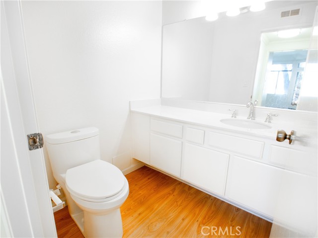 Detail Gallery Image 27 of 34 For 2559 Plaza Del Amo #205,  Torrance,  CA 90503 - 2 Beds | 2/1 Baths