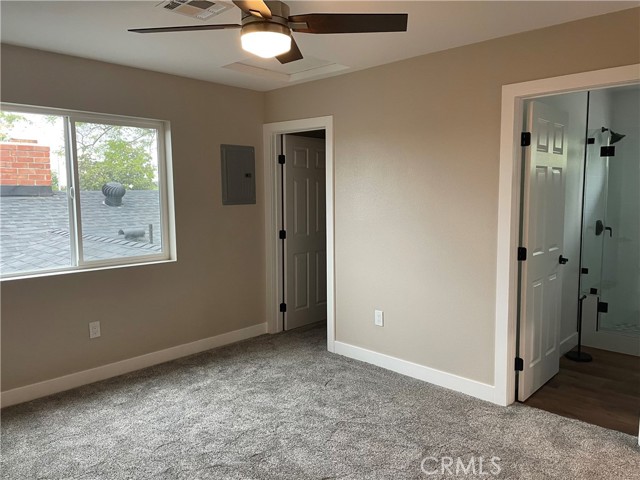 Image 43 of 66 For 824 Dune