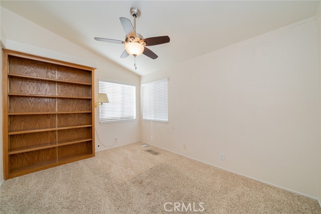 10778 Sonora Road, Phelan CA: https://media.crmls.org/medias/443370a2-bda7-4d4d-84dd-bb883e4f98d5.jpg