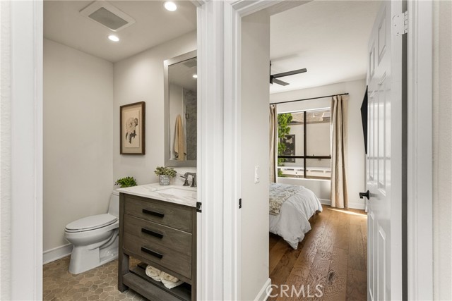 Detail Gallery Image 42 of 75 For 30 Waterway #43,  Irvine,  CA 92614 - 2 Beds | 2 Baths