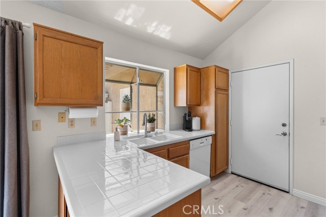 Detail Gallery Image 14 of 35 For 6681 Brighton Pl, Rancho Cucamonga,  CA 91737 - 2 Beds | 2 Baths