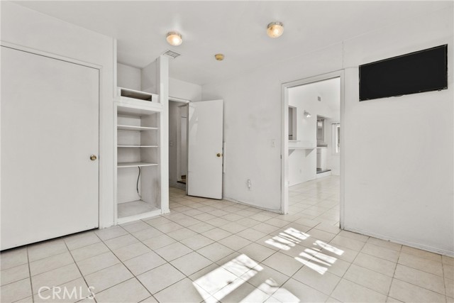 Detail Gallery Image 19 of 52 For 17917 Chase, Northridge,  CA 91325 - 3 Beds | 2/1 Baths