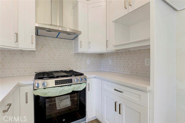 Detail Gallery Image 21 of 36 For 3055 Sycamore Ave, La Crescenta,  CA 91214 - 6 Beds | 4 Baths