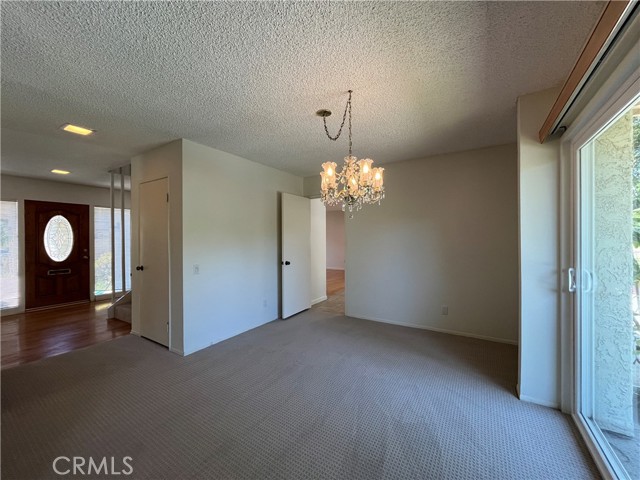 Detail Gallery Image 4 of 23 For 3804 Mainsail Cir, Westlake Village,  CA 91361 - 4 Beds | 2/1 Baths
