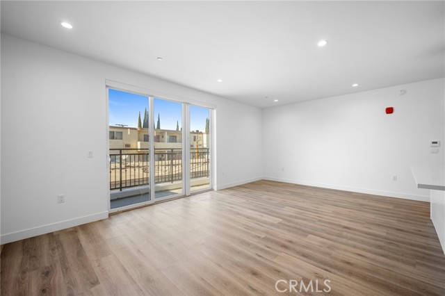 Detail Gallery Image 6 of 21 For 10657 Moorpark St #303,  North Hollywood,  CA 91602 - 1 Beds | 1 Baths