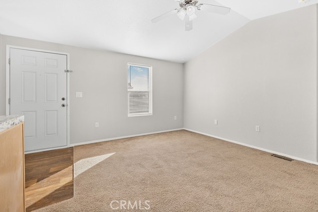 Detail Gallery Image 23 of 38 For 20843 Waalew Rd #B48,  Apple Valley,  CA 92307 - 3 Beds | 2 Baths