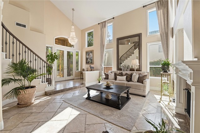 Detail Gallery Image 8 of 46 For 25441 Pacific Hills, Mission Viejo,  CA 92692 - 4 Beds | 2/1 Baths