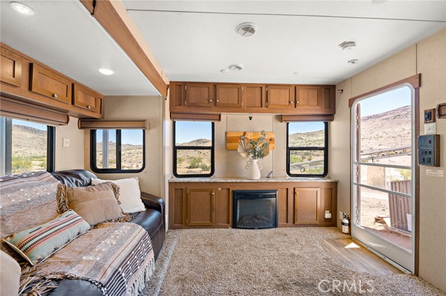 Detail Gallery Image 14 of 35 For 1111 Saratoga, Pioneertown,  CA 92268 - 1 Beds | 1 Baths